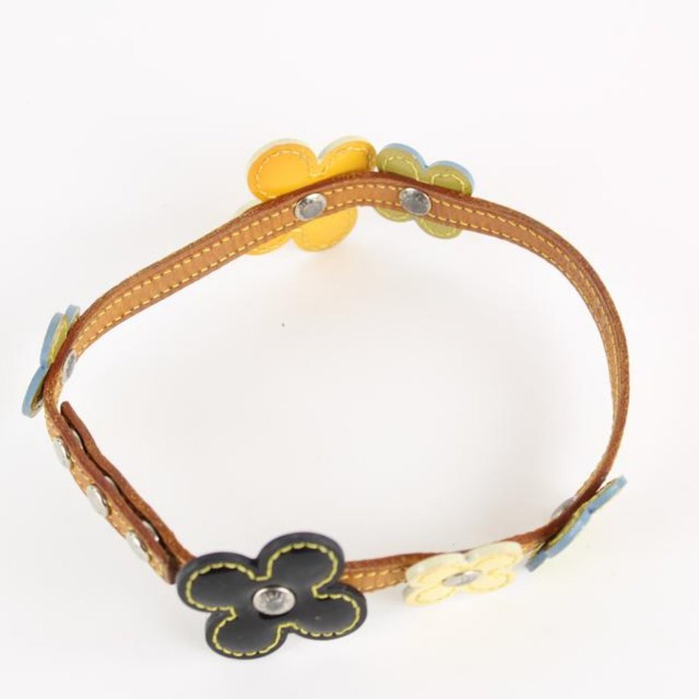 Louis Vuitton Monogram Vernis Fleur Wrap Bracelet - Picture 3 of 12